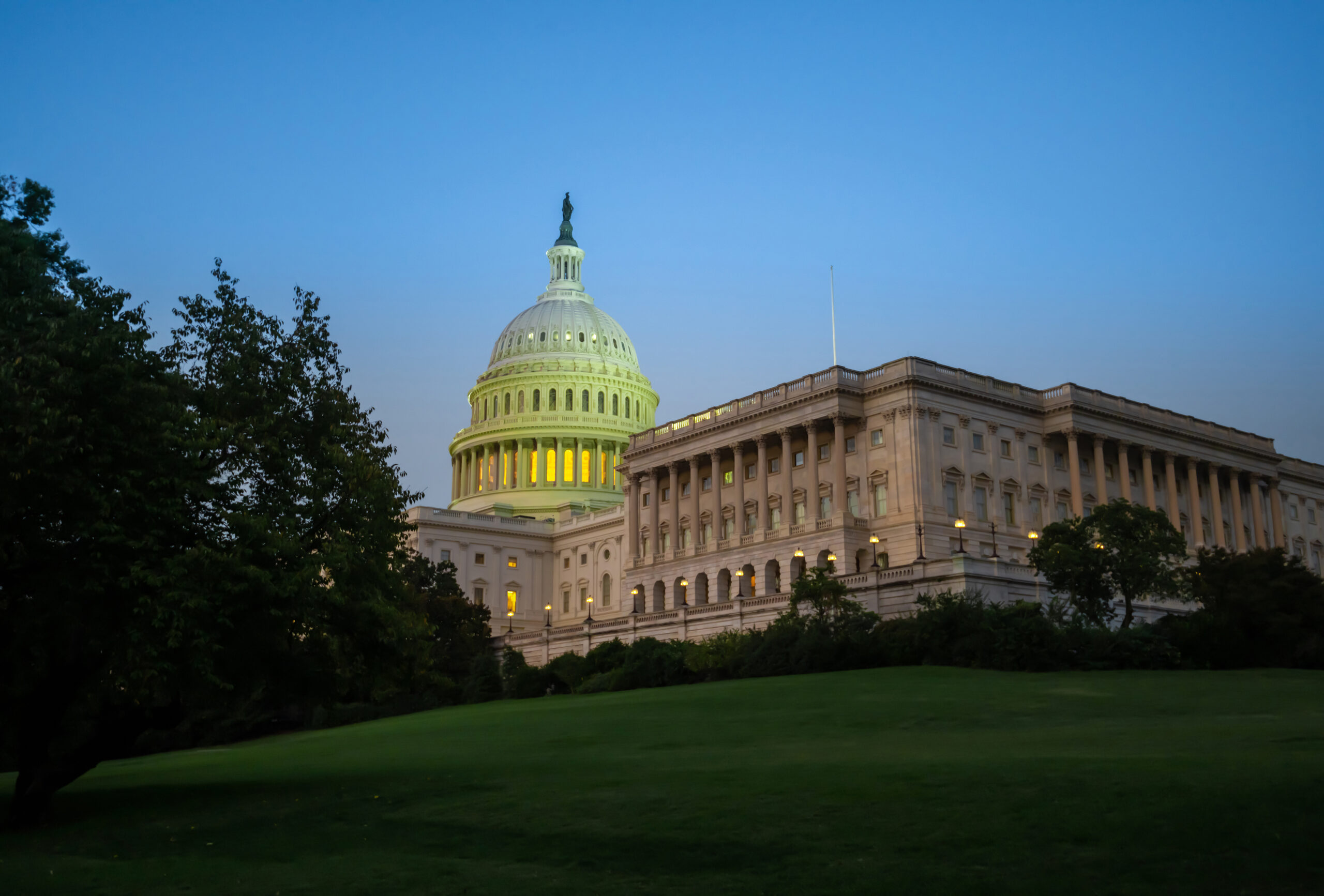 the-united-states-capitol-building-in-washington-d-2024-10-16-10-12-19-utc